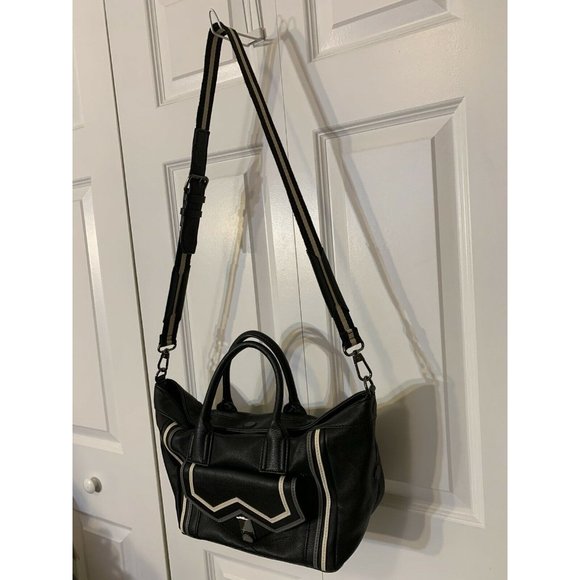 BCBGeneration beatutiful - Medium bag black White Messenger Striped Strap - Picture 5 of 11